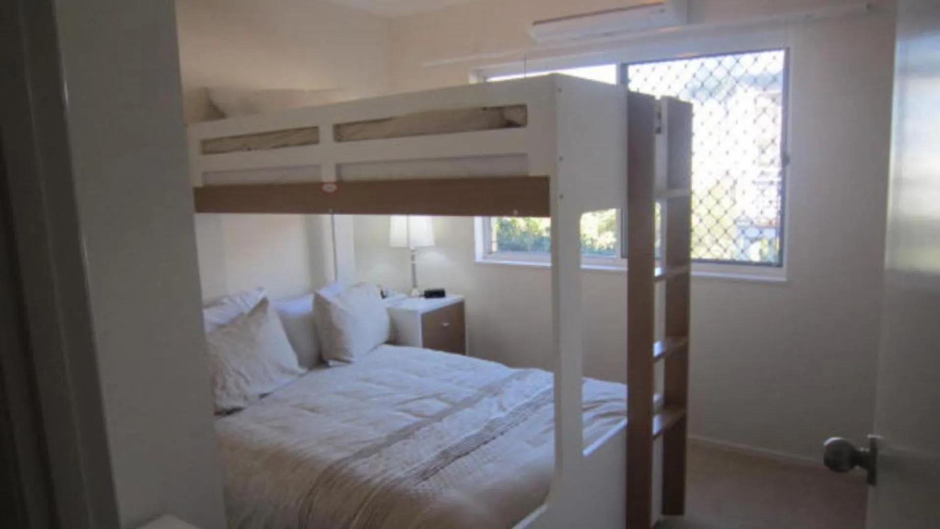 Solaris Court Unit 2 Apartment Caloundra